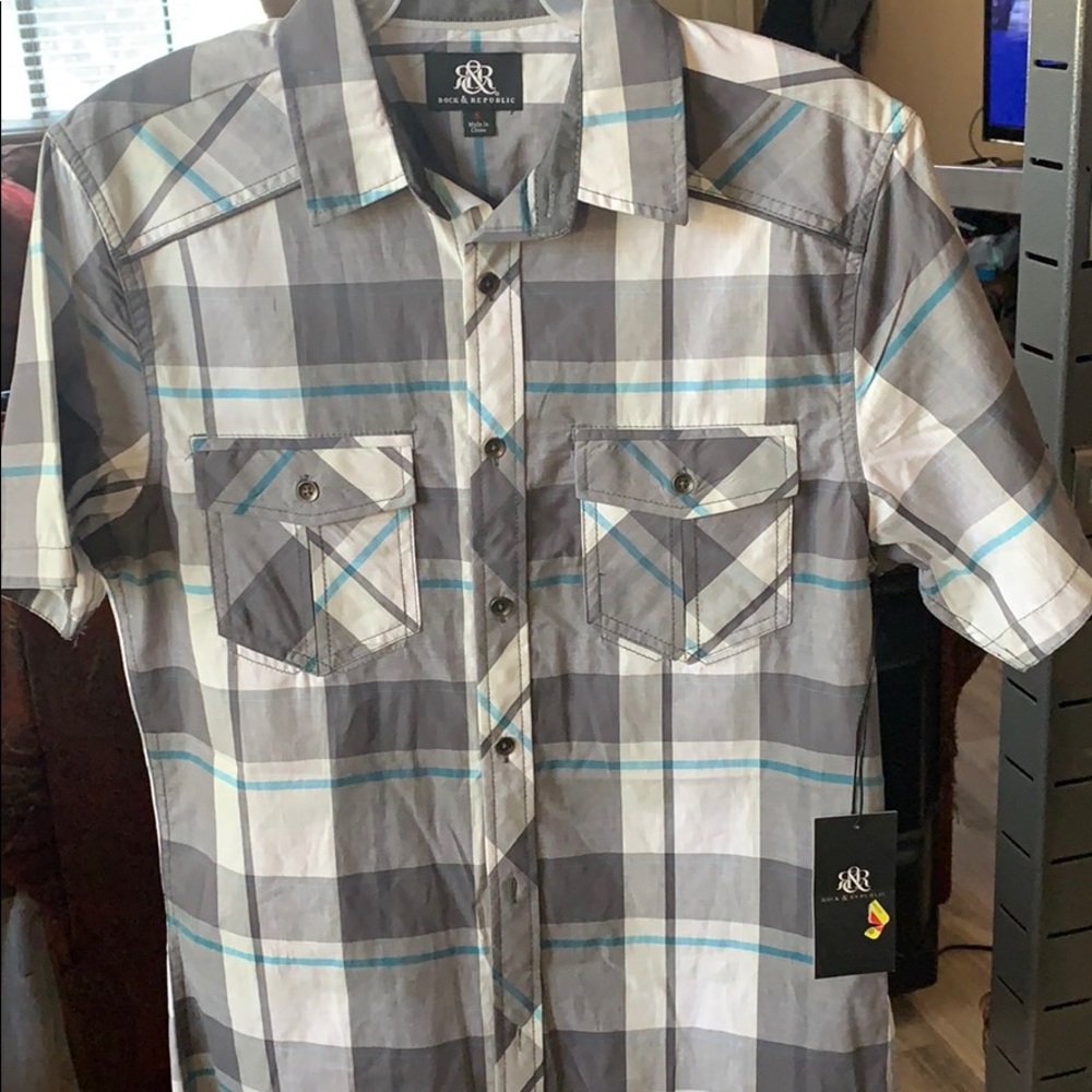Men’s new w tags Rock n Republic button down